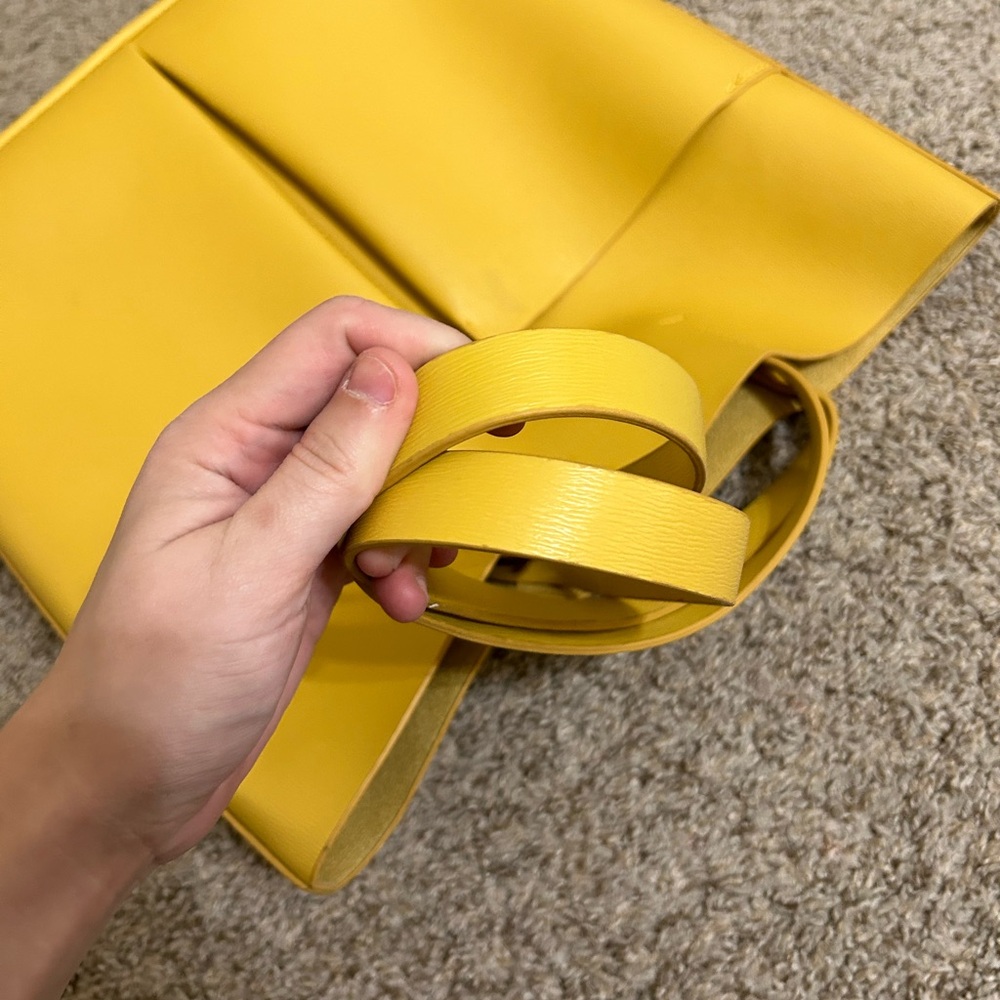 Neiman Marcus Mustard Yellow VEGAN Faux Leather Shopper Tote Bag Shoulder Pocket - Picture 11 of 13